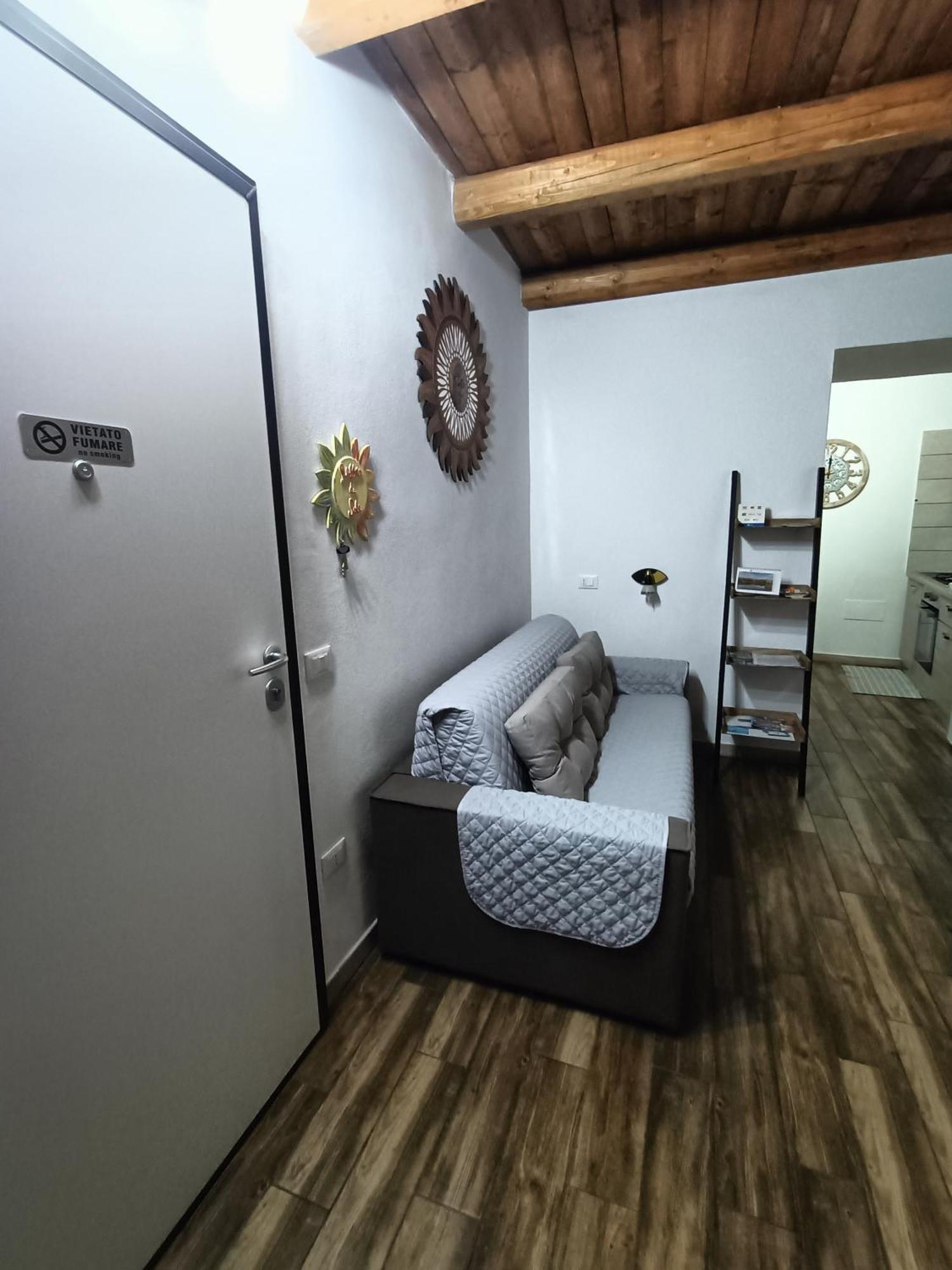Bed And Breakfast Raggio Di Sole Iglesias Exterior foto
