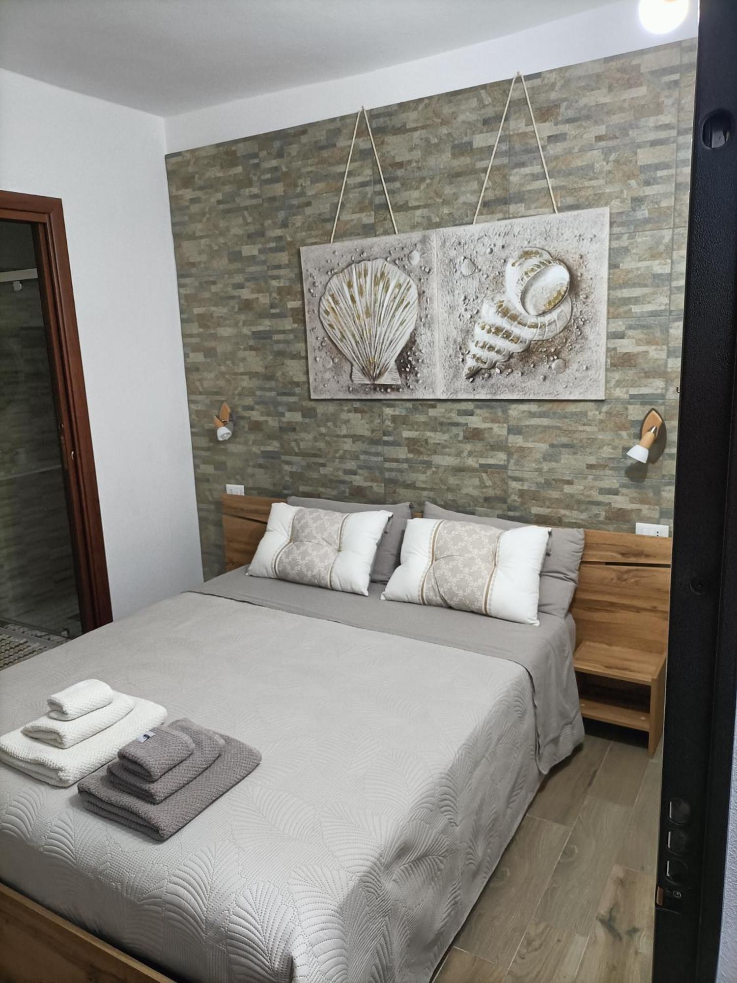 Bed And Breakfast Raggio Di Sole Iglesias Exterior foto