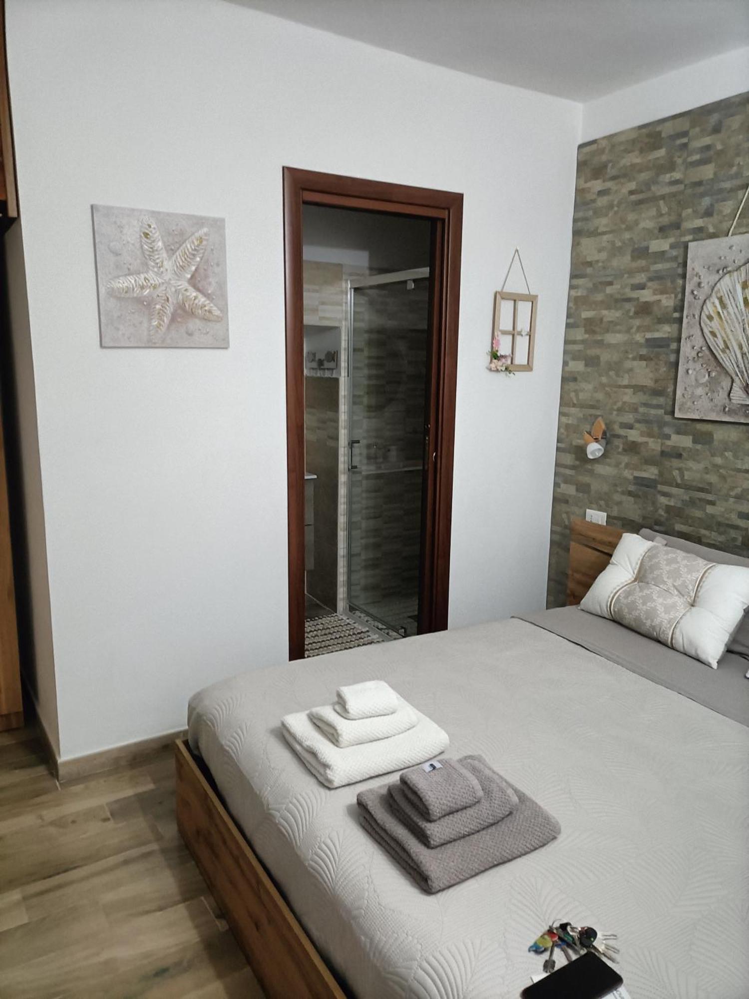 Bed And Breakfast Raggio Di Sole Iglesias Exterior foto