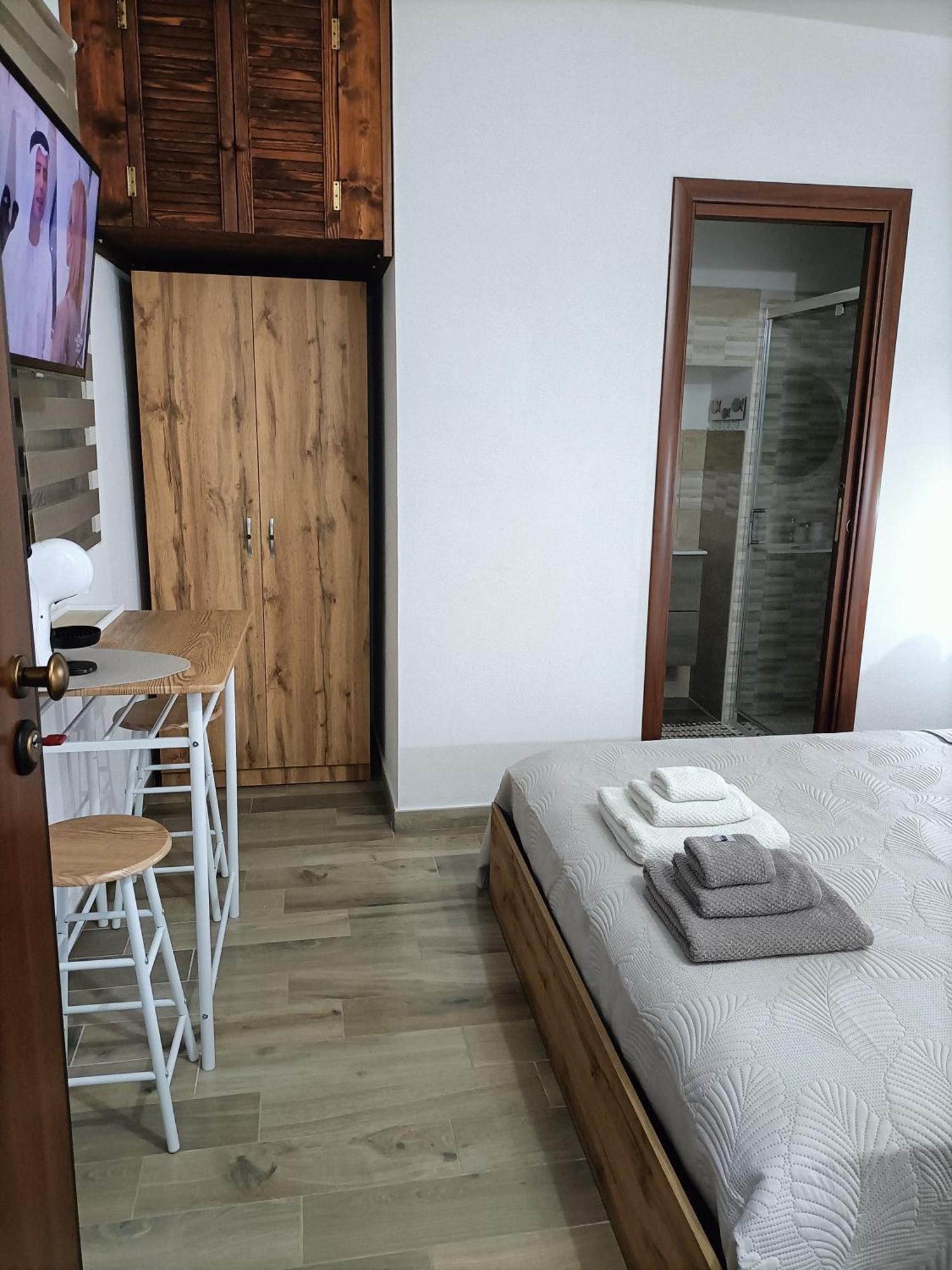Bed And Breakfast Raggio Di Sole Iglesias Exterior foto