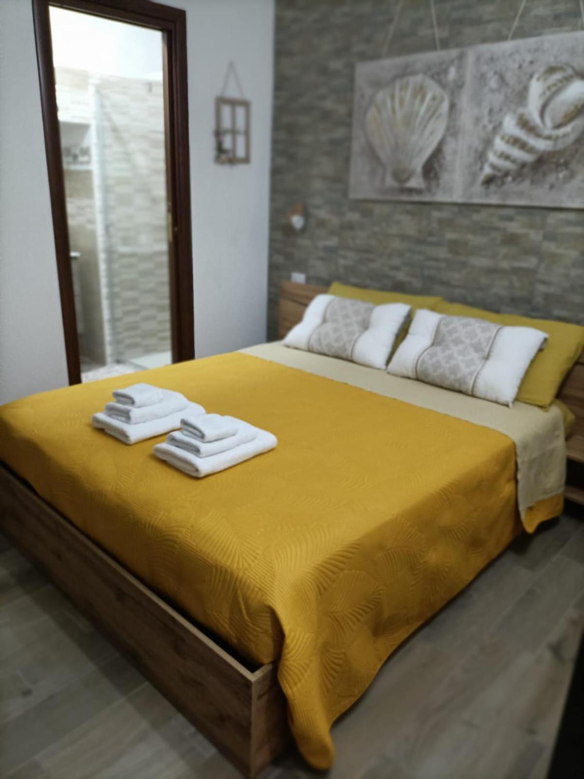 Bed And Breakfast Raggio Di Sole Iglesias Exterior foto